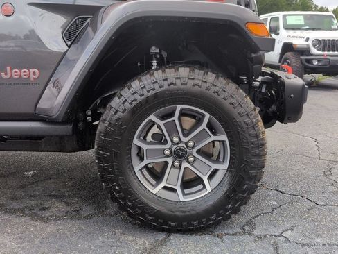 New 2026 Jeep Gladiator Mojave AWD/4WD image 9