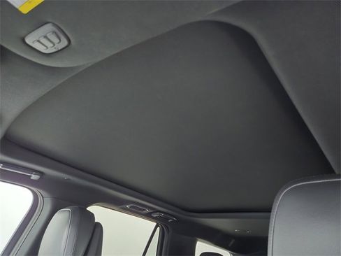 Certified 2024 Lincoln Navigator Reserve image 9