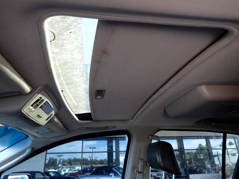 Used 2005 Nissan Armada LE w/ (U01) Technology Pkg (LE) image 14