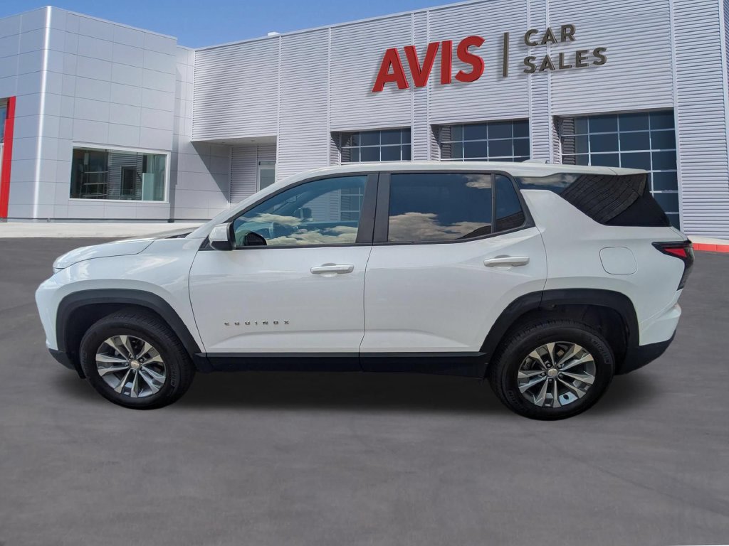 Used 2025 Chevrolet Equinox LT AWD/4WD image 10