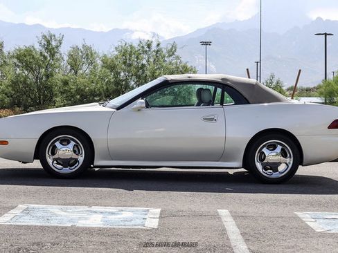 Used 2004 Ford Mustang GT RWD image 13