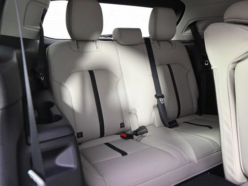 New 2026 MAZDA CX-90 3.3 Turbo w/ Preferred Package image 19