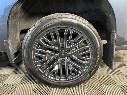 Used 2019 Chevrolet Silverado 1500 RST w/ All-Star Edition image 10