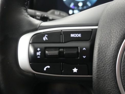 Used 2025 Kia Sportage SX AWD/4WD image 14