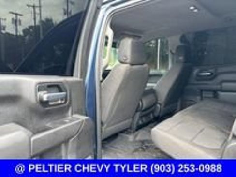 Used 2020 Chevrolet Silverado 1500 Custom w/ Infotainment Package RWD image 12