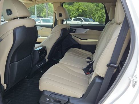 Certified 2024 Acura MDX FWD w/ Technology Package image 4