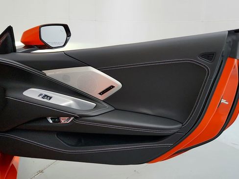 Certified 2021 Chevrolet Corvette Stingray Premium Conv w/ Z51 Performance Package RWD image 18