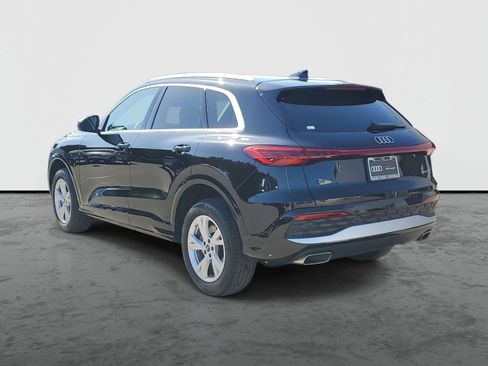 Used 2025 Audi Q5 Premium w/ Convenience Package AWD/4WD image 4