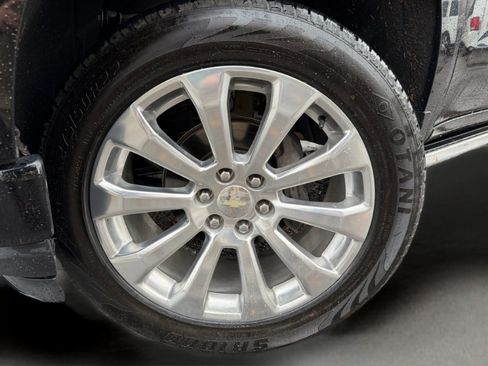 Used 2020 Chevrolet Silverado 1500 High Country w/ Trailer Camera Package image 35