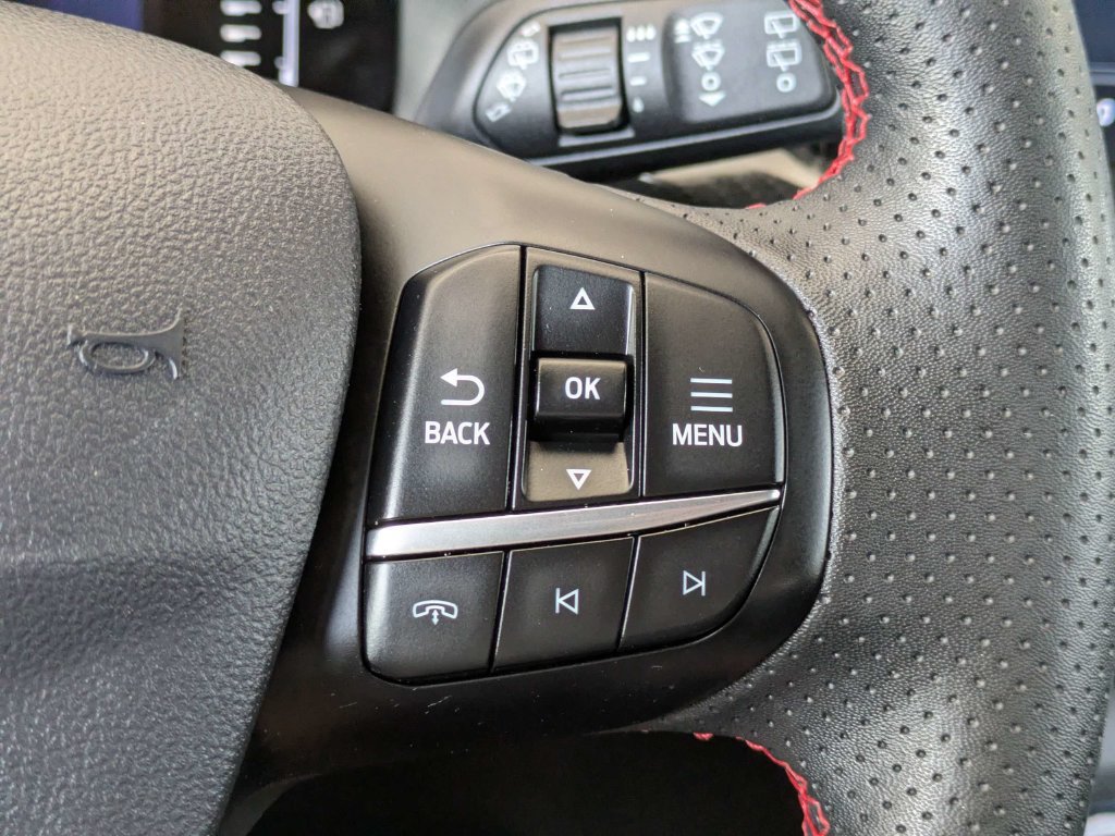 Used 2023 Ford Escape ST-Line w/ Tech Pack #1 FWD image 29