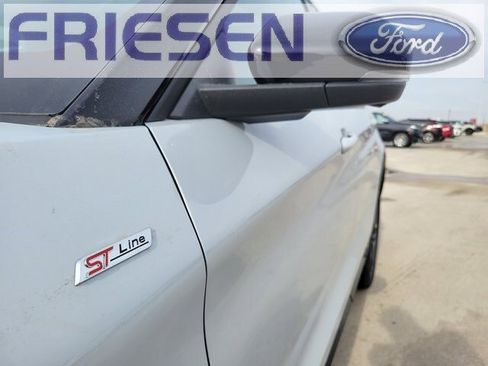 New 2026 Ford Explorer ST-Line image 9