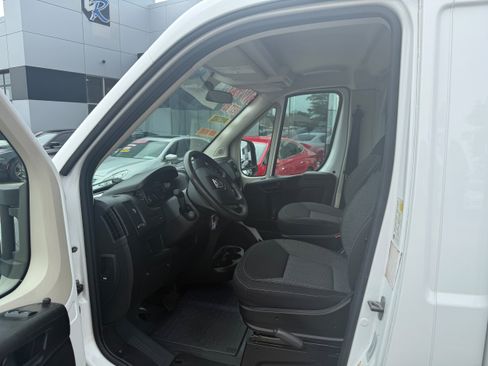 Used 2015 RAM ProMaster 2500 w/ Interior Convenience Group FWD image 7