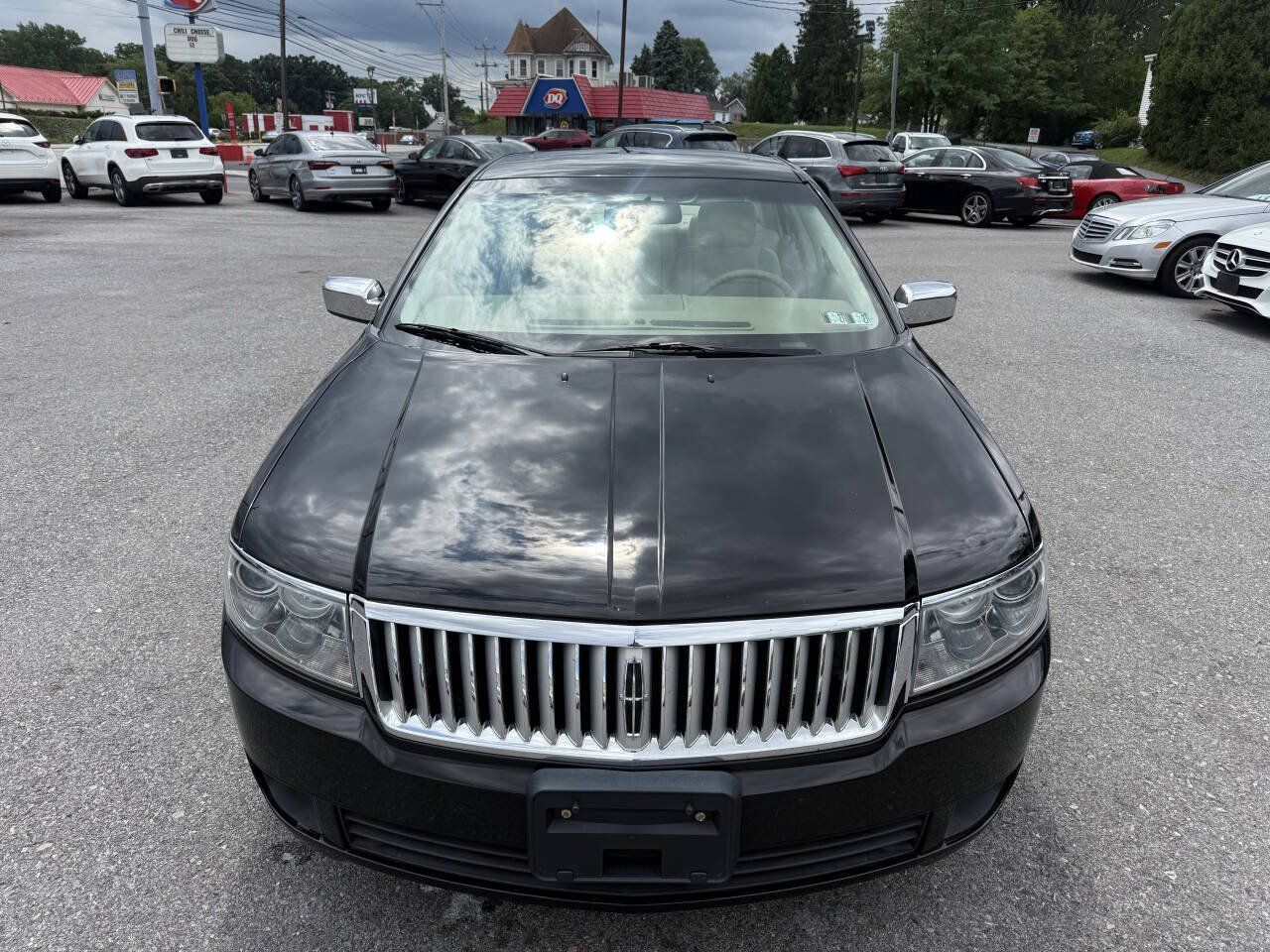 Used 2006 Lincoln Zephyr FWD image 2
