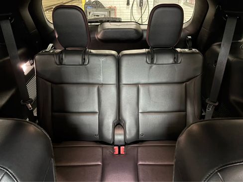 Used 2023 Ford Explorer ST-Line image 37