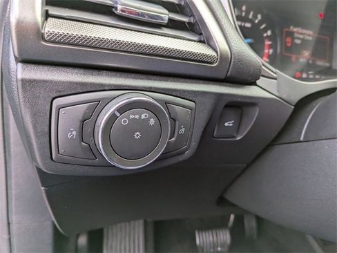 Certified 2017 Ford Fusion SE image 16