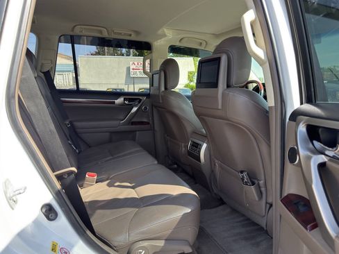 Used 2010 Lexus GX 460 Premium AWD/4WD image 11