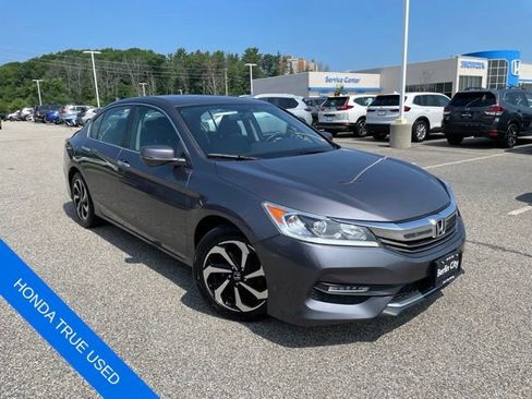 Certified 2017 Honda Accord EX image 1