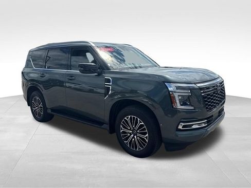 Certified 2025 Nissan Armada SL w/ Captain's Chari Seat Package AWD/4WD image 8