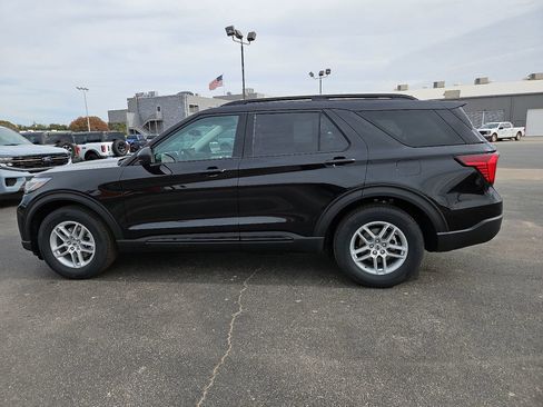 New 2026 Ford Explorer Active w/ Active Comfort Package image 7