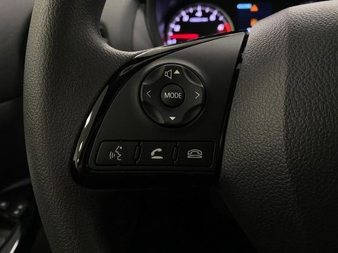 New 2026 Mitsubishi Eclipse Cross LE image 15