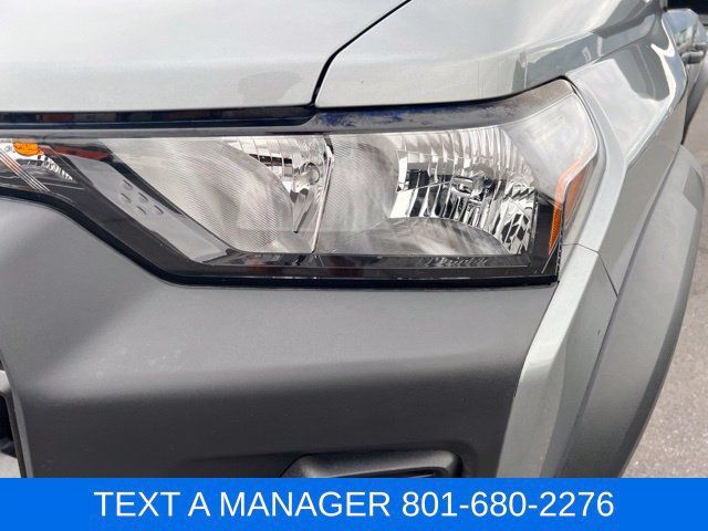 Used 2024 Chevrolet Colorado Trail Boss w/ Technology Package AWD/4WD image 13