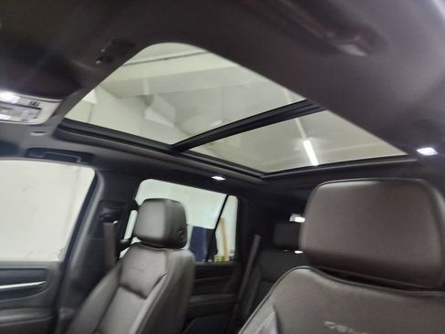 Used 2023 GMC Yukon Denali AWD/4WD image 25