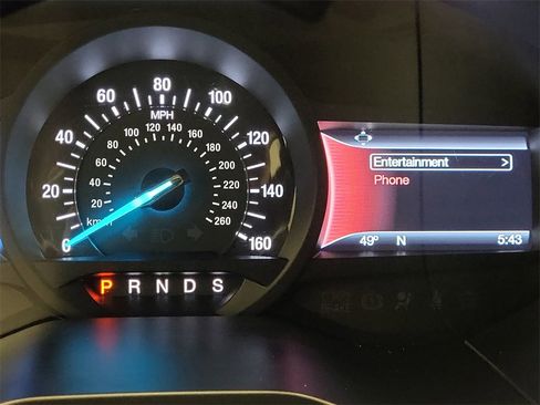 Used 2017 Ford Edge Titanium image 24