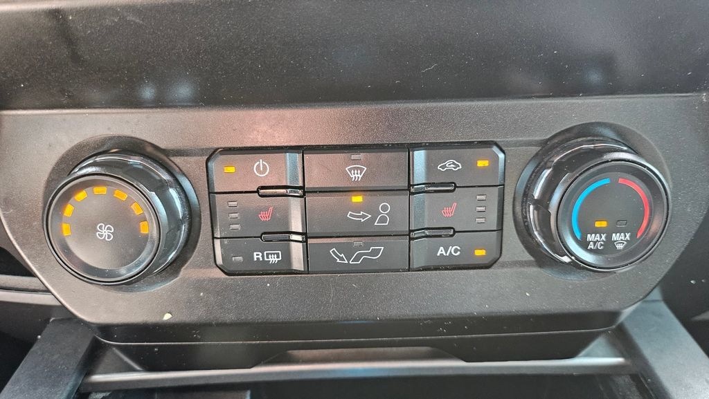 Used 2020 Ford F150 XLT w/ Equipment Group 302A Luxury RWD image 37