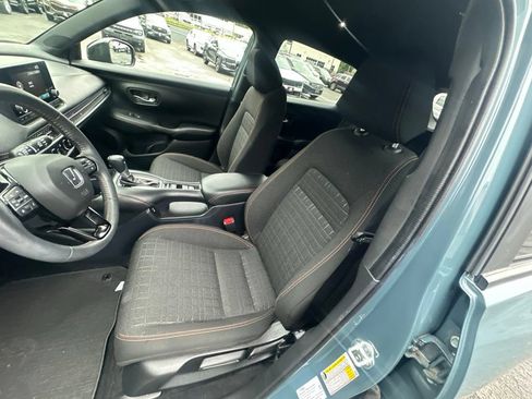 Used 2024 Honda HR-V Sport image 9
