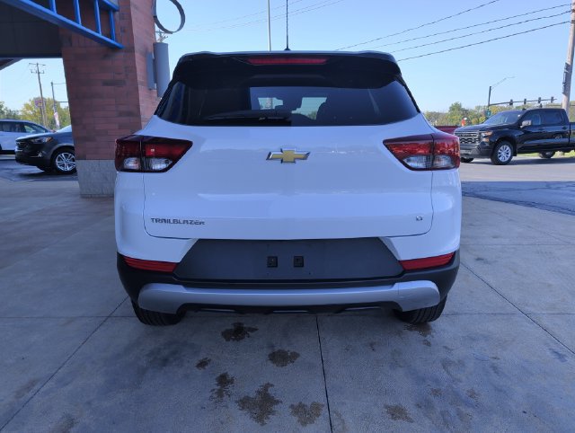 Used 2022 Chevrolet TrailBlazer LT FWD image 7