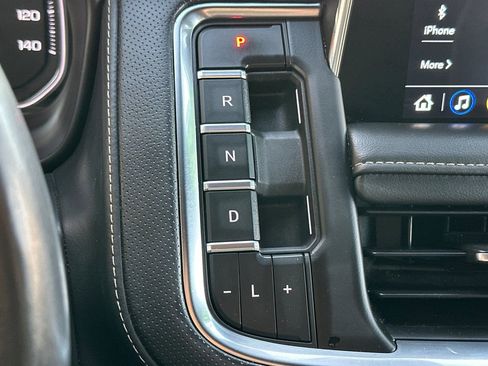 Used 2021 GMC Yukon SLT w/ SLT Luxury Package image 23