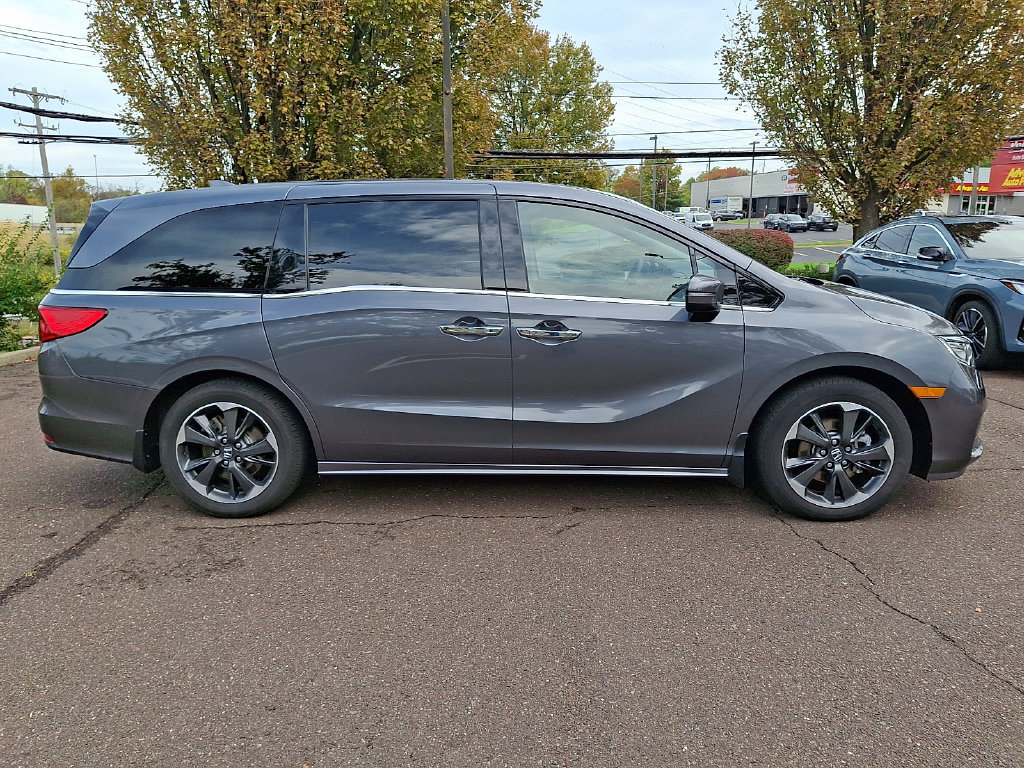 Used 2024 Honda Odyssey Elite image 7