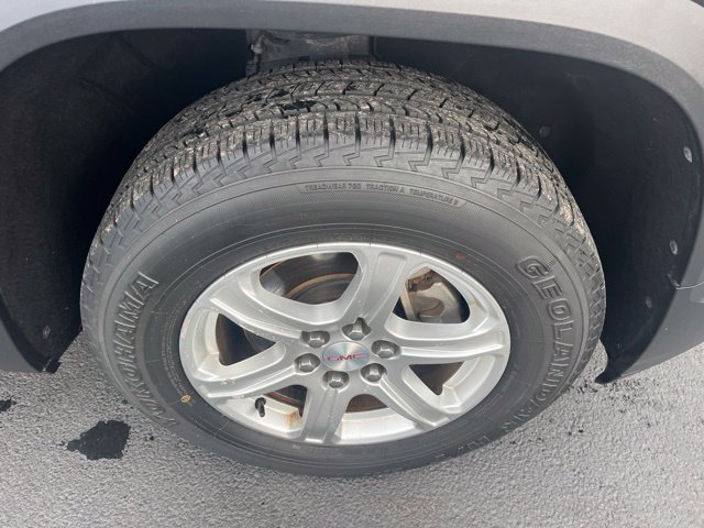 Used 2019 GMC Acadia SLE AWD/4WD image 17