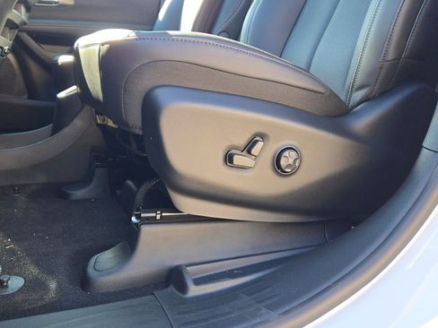 New 2026 Chrysler Pacifica Select image 25