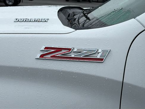 Certified 2022 Chevrolet Silverado 1500 LTZ w/ LTZ Convenience Package II image 10