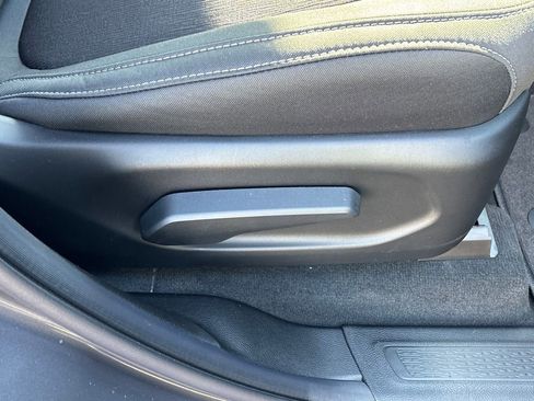 New 2025 Jeep Grand Cherokee Laredo X w/ Luxury Tech Group I image 38