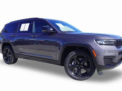 Used 2022 Jeep Grand Cherokee L Laredo