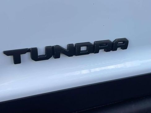 Used 2016 Toyota Tundra SR5 w/ TRD Off Road Package image 10