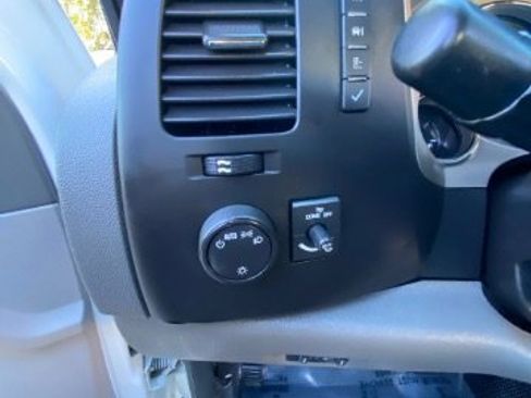 Used 2013 Chevrolet Silverado 3500 W/T image 27