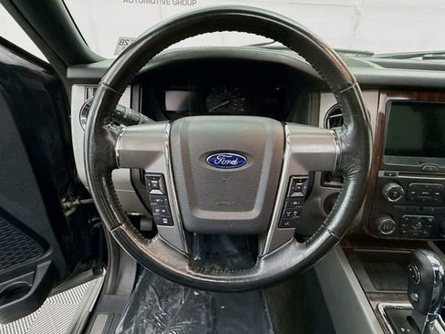 Used 2017 Ford Expedition Platinum AWD/4WD image 12