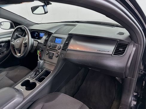 Used 2018 Ford Taurus SEL FWD image 25