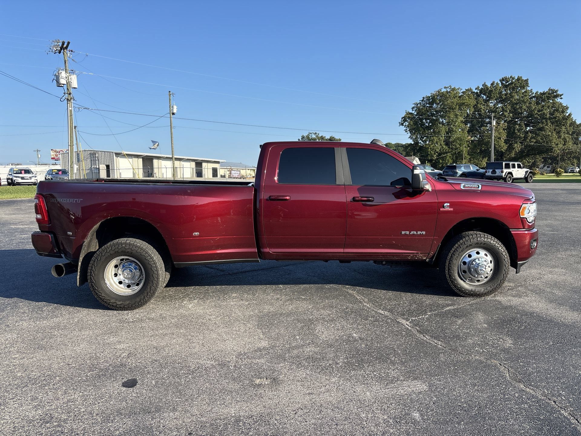 Used 2024 RAM 3500 Big Horn w/ Safety Group AWD/4WD image 6