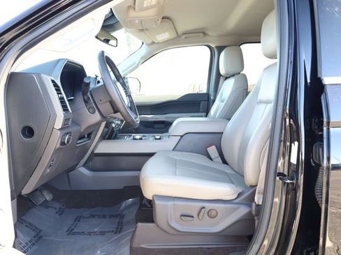 Used 2021 Ford Expedition Max XLT image 13