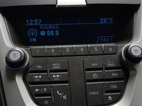 Used 2015 Chevrolet Equinox LS image 25