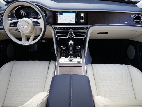 New 2026 Bentley Flying Spur Azure image 4