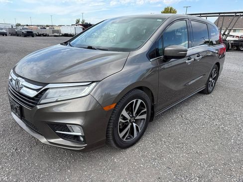 Used 2019 Honda Odyssey Elite image 7