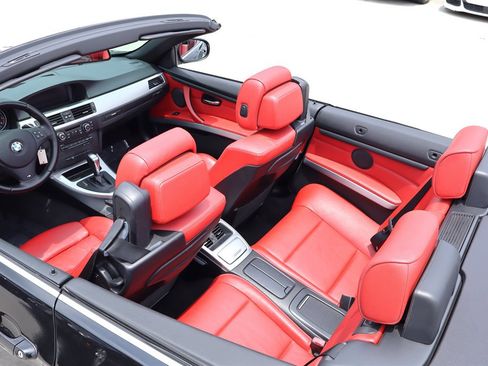 Used 2012 BMW 335i Convertible RWD image 29