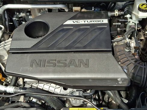 Used 2023 Nissan Rogue SV AWD/4WD image 31
