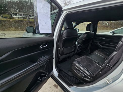 Used 2024 Jeep Grand Cherokee L Laredo image 21