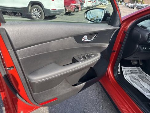 Used 2023 Kia Forte GT-Line image 16